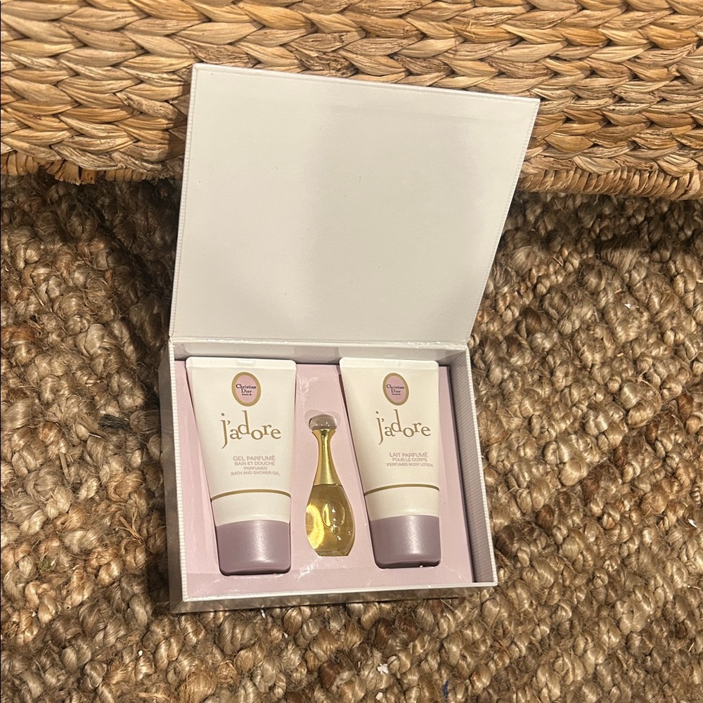 Christian Dior Jadore Mini Travel Fragrance Trio